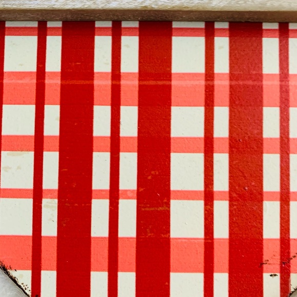 Heart H-O-M-E Sign - Picture 5 of 8